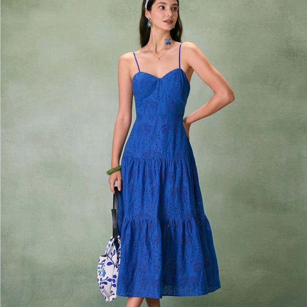 RIHOAS The Blue Sweetheart Neck Embroidery Slip Midi Dress